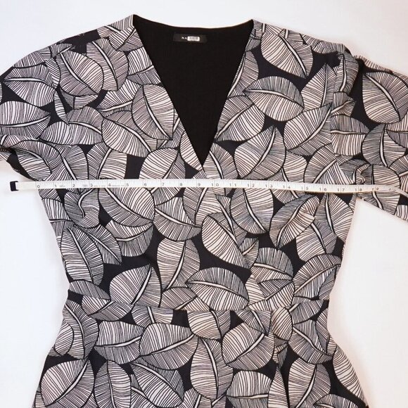 Natori Leaves of Paradise Asymmetrical Dress - Size 6 - EUC - Picture 6 of 8